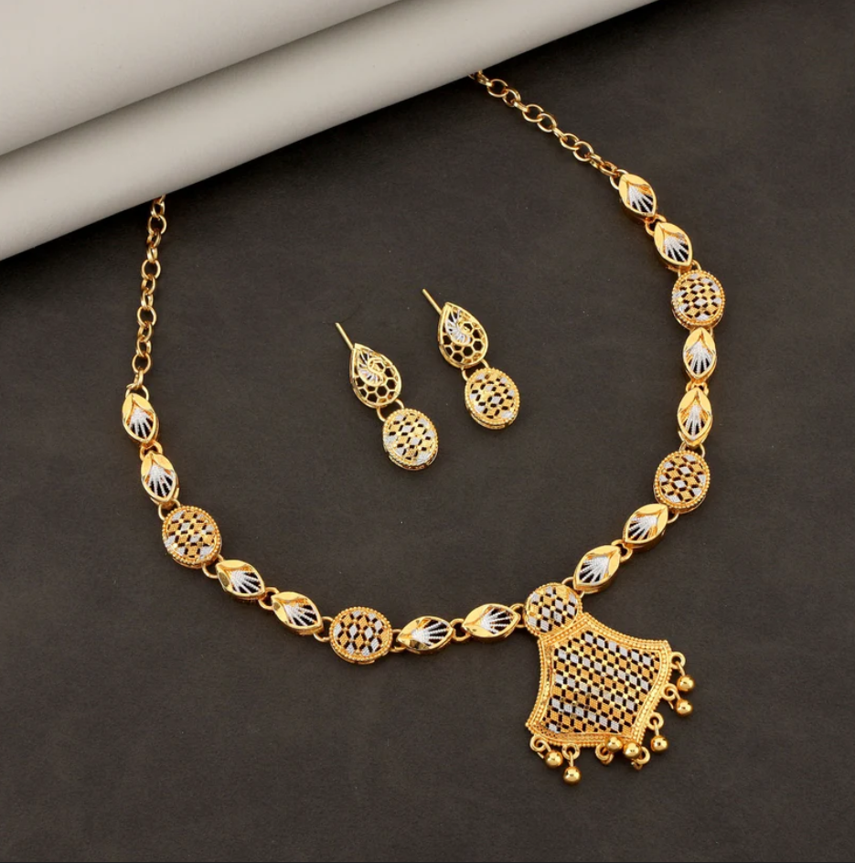 Dual-Tone Gold Plated Geometric Pattern Link Necklace Set